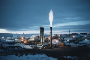 Lawrence Livermore National Laboratory demonstrated coal gasification in large-scale field experiments at the Rocky Mountain Test Facility (above) near Hanna, Wyoming. Coal gasification and sequestration of the carbon dioxide produced are among the technologies being used in the Texas Clean Energy Project. | Photo courtesy of <a href="http://creativecommons.org/licenses/by/3.0/">llnlphotos</a>. Lawrence Livermore National Laboratory demonstrated coal gasification in large-scale field experiments at the Rocky Mountain Test Facility (above) near Hanna, Wyoming. Coal gasification and sequestration of the carbon dioxide produced are among the technologies being used in the Texas Clean Energy Project. | Photo courtesy of <a href="http://creativecommons.org/licenses/by/3.0/">llnlphotos</a>.