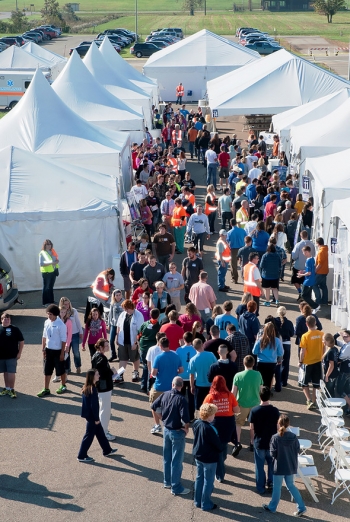 A record 1,200 students and educators visited EMâs Portsmouth Gaseous Diffusion Plant for the fourth annual Science Alliance. A record 1,200 students and educators visited EMâs Portsmouth Gaseous Diffusion Plant for the fourth annual Science Alliance.