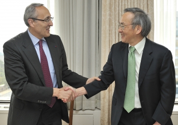 Energy Department and French Commission on Atomic Energy and Alternative Energies Sign New Research and Development Agreement Energy Department and French Commission on Atomic Energy and Alternative Energies Sign New Research and Development Agreement
