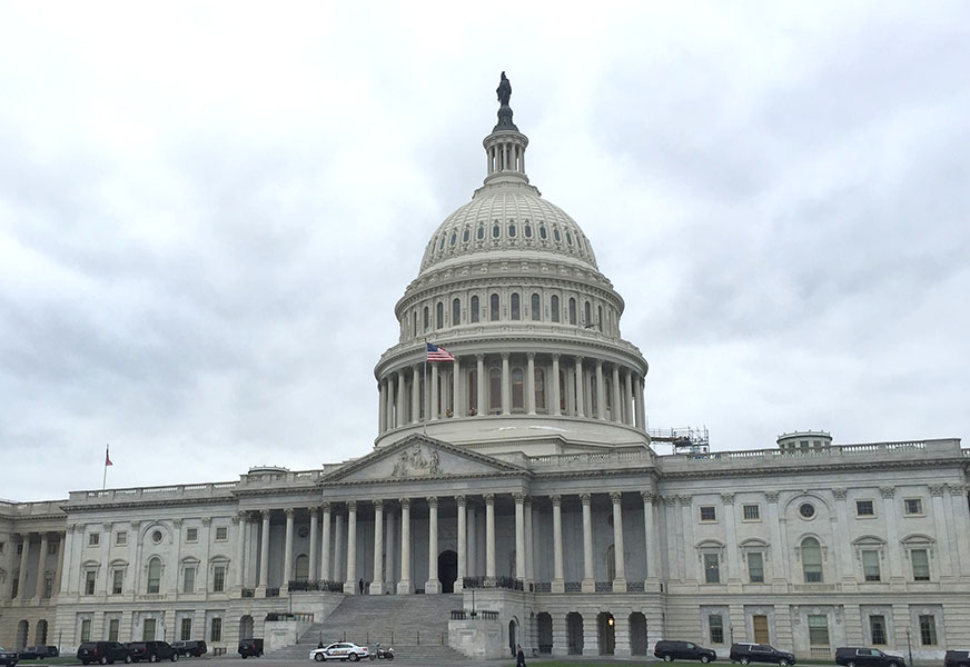 Photo of the U.S. capital building.