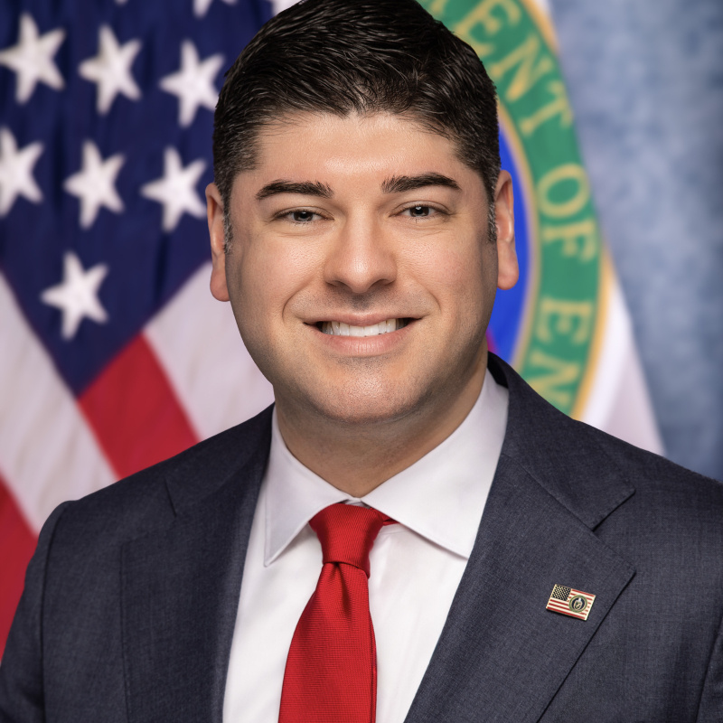 Headshot of Eric Mahroum