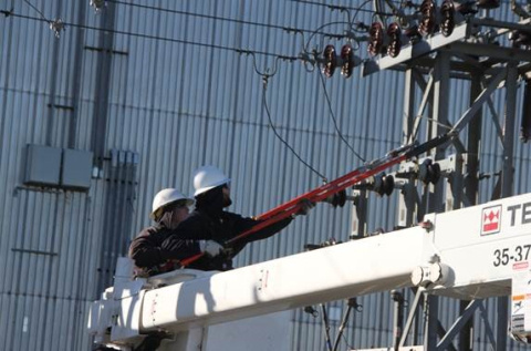 As the site services provider at Hanford, Mission Support Alliance’s responsibilities include maintaining the site’s roads, infrastructure, utilities, and emergency services.