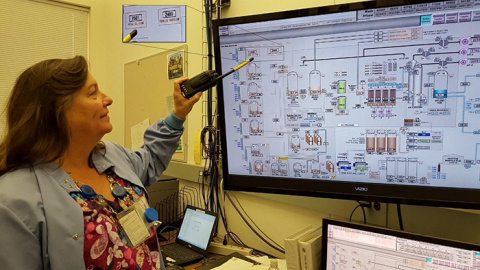 Hanford’s groundwater treatment program hit an all-time high for the first quarter of fiscal year 2018, treating 295 million gallons of contaminated groundwater at the largest pump-and-treat facility on the Hanford Site.