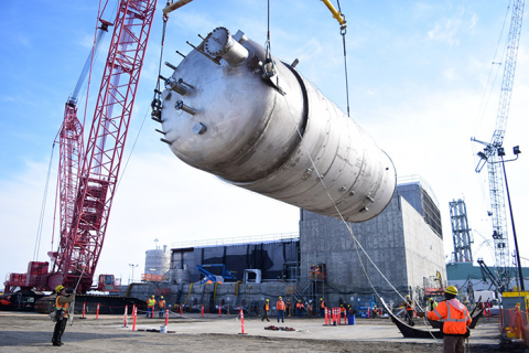  EM’s Office of River Protection recently received two new effluent collection and sampling vessels at the Hanford Waste Treatment and Immobilization Plant.
