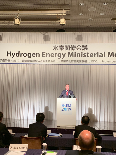 ASFE Winberg speaking at the Hydrogen Energy Ministerial Meeting. 