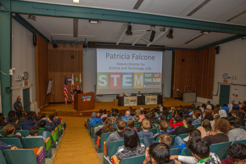 ‘STEM Day at the Lab’ a hit for Central Valley students ‘STEM Day at the Lab’ a hit for Central Valley students