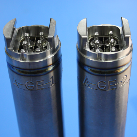 Test rod holders containing both ARMOR and IronClad rodlets.