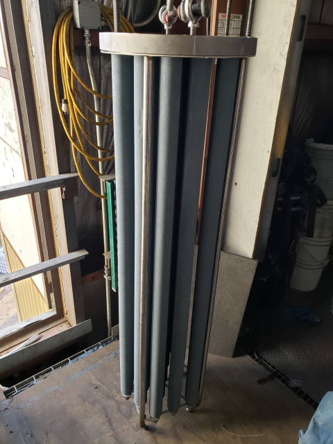 Ceramic filters before and after testing. Based on extended pilot plant testing, research has shown that the formation of a "filter cake" on the ceramic filters, as shown below, is necessary to prevent plugging and provide for greater operating efficiency