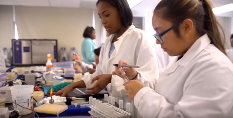 Students at a lab at Howard University in Washington, D.C.