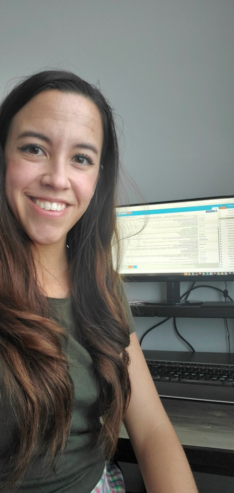 Sydney Nachbaur, with the Hanford Site workforce management organization, answered questions from potential employees recently at the Science, Technology, Engineering, and Math (STEM) Diversity Virtual Career Fair. The fair was conducted online as a chatroom-style event.