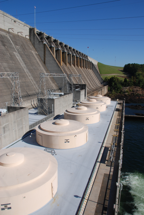Front of Hartwell Dam