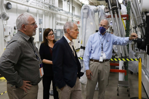 Oak Ridge federal and contractor leadership show EM Senior Advisor William “Ike” White how uranium-233 processing will occur in Oak Ridge’s newly upgraded Building 2026. 
