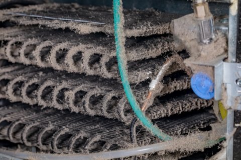 Dirty refrigerator coils