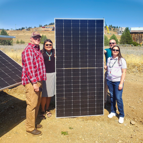 How Energy Efficiency and Clean Energy  Investments are Building Climate Resilient Communities 