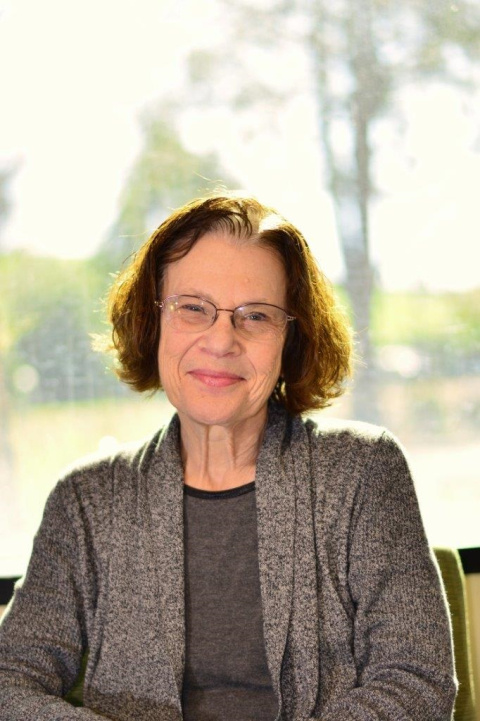 Photo of Stephanie Jennings
