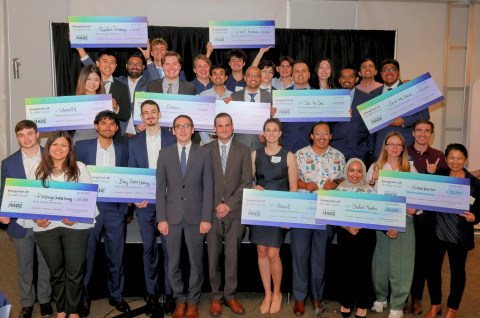 EnergyTech Univeristy Prize 2025 National Winners holding checks with DOE Chief Commercialization Officer and Office of Technology IOTC) Commercialization Director Anthony Pugliese and OTC Chief of Staff Justin Bis.