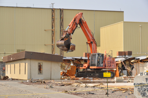 Rotating set of images of demolition at the Hanford Site