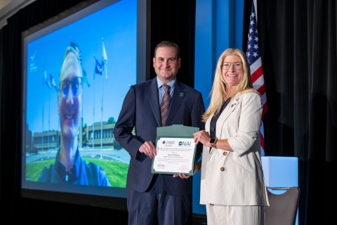 Dr. Scott Whalen is presented the NAI/OTC Innovator of the Year Award