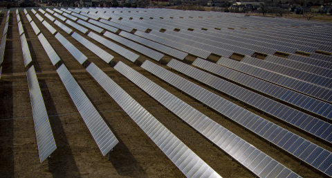 utility scale solar installation photo by bedenkop