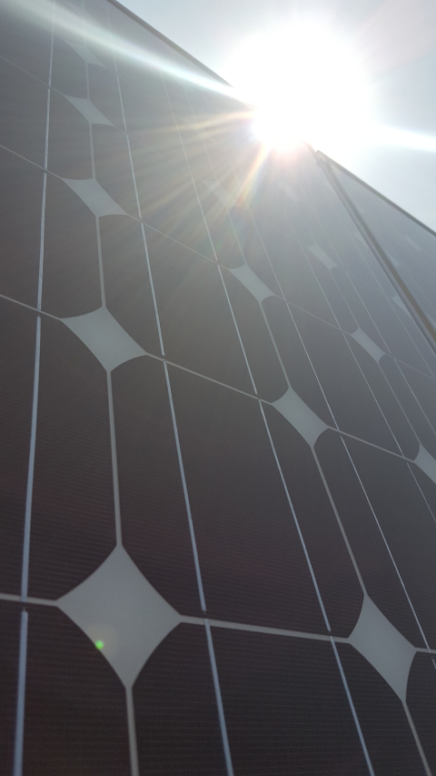 Picture of a solar power panel 