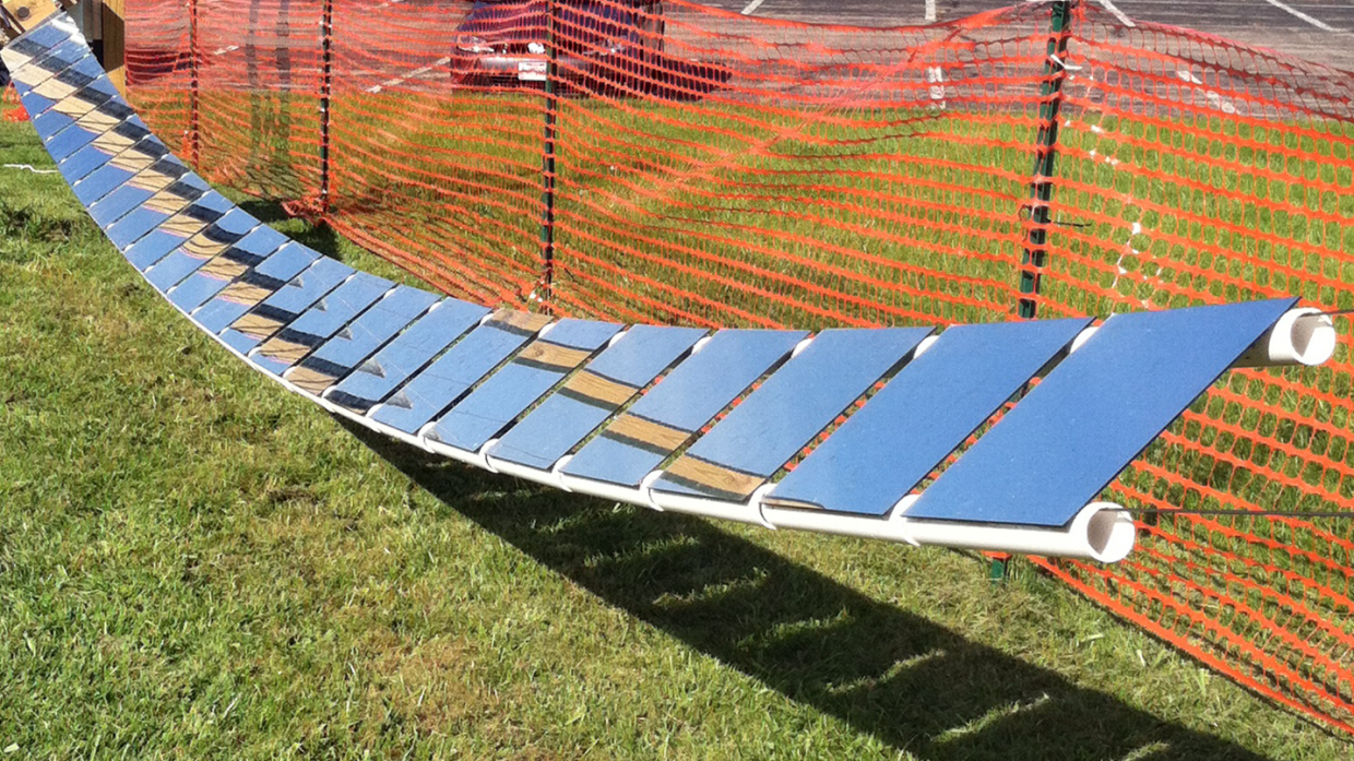 Picture of a solar collector technology known as ganged heliostats