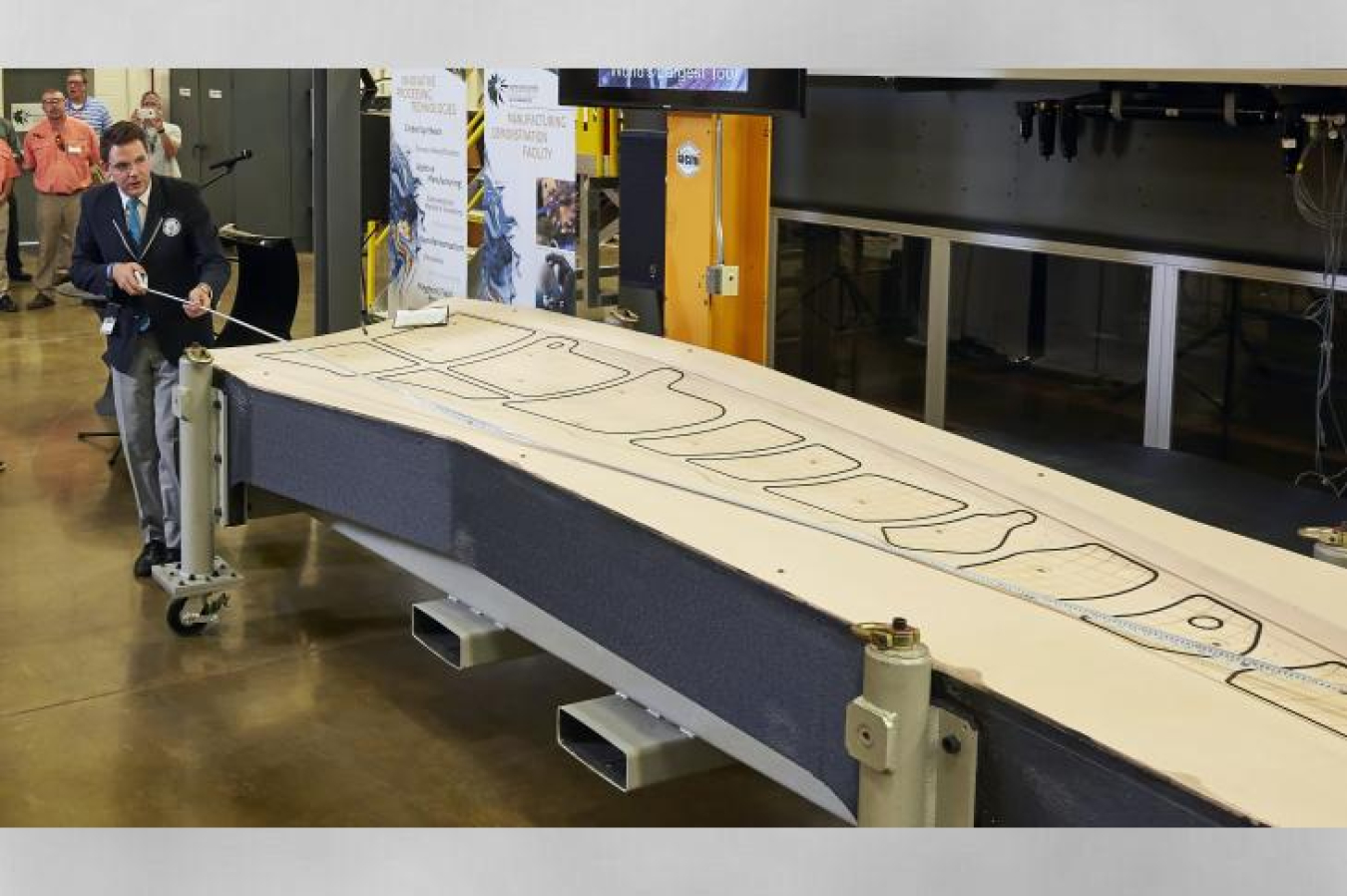 083016 ORNL Aircraft Measure.jpg