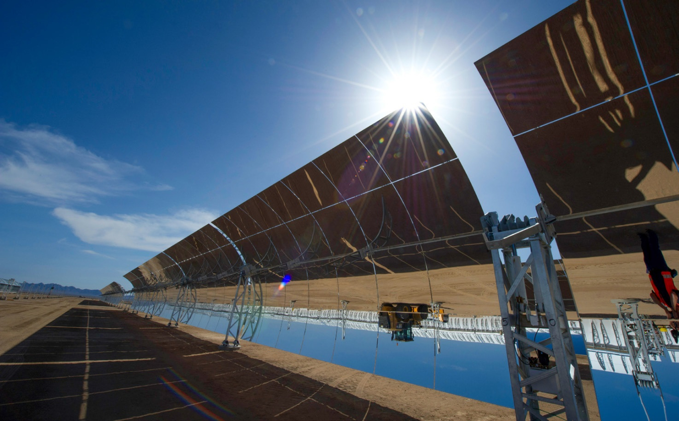 Genesis concentrating solar power plant