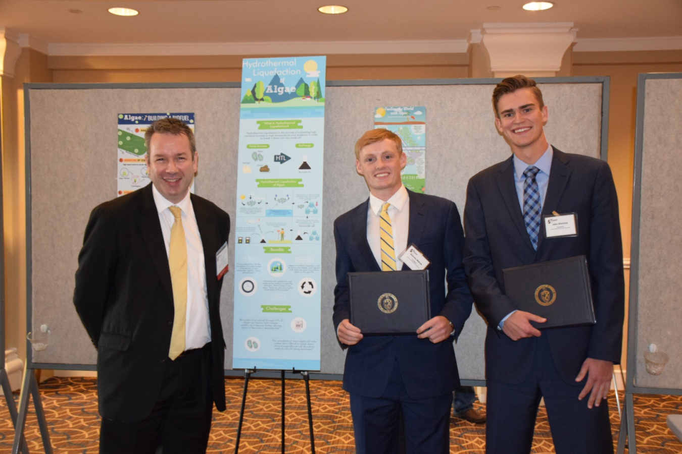 BioenergizeME Spring 2017 Infographic Challenge Award Ceremomy at Bioeconomy 2017.