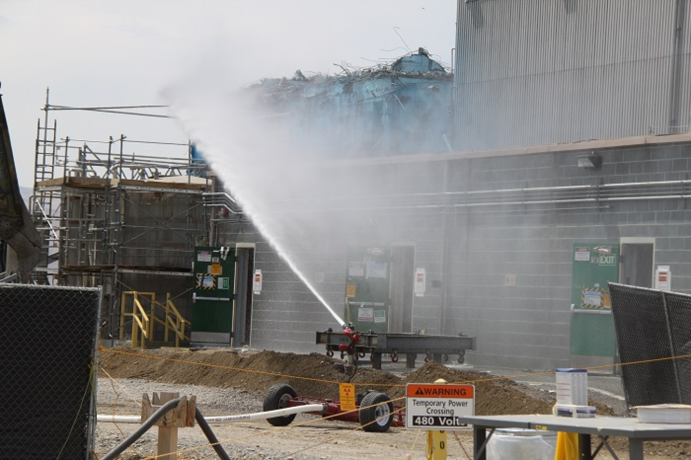 "Z-Plant" Last Major PFP Building Now Coming Down