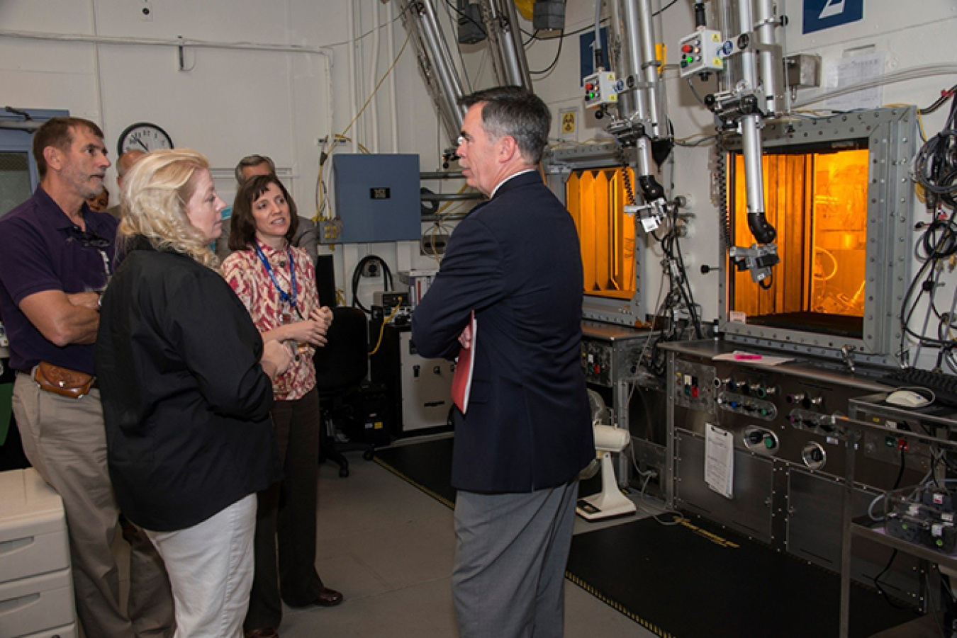 SRNL tour concluded with a stop at the shielded cells facility