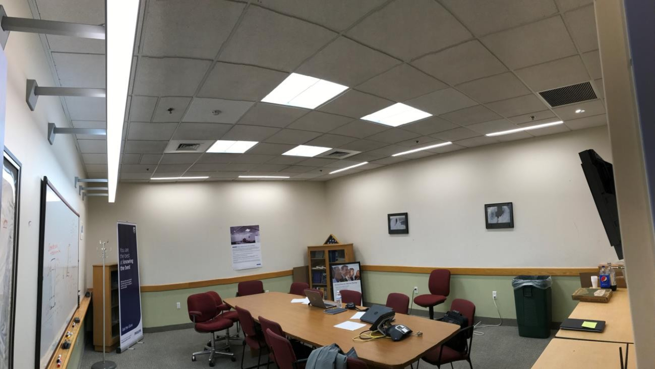 Photo of a conference room.