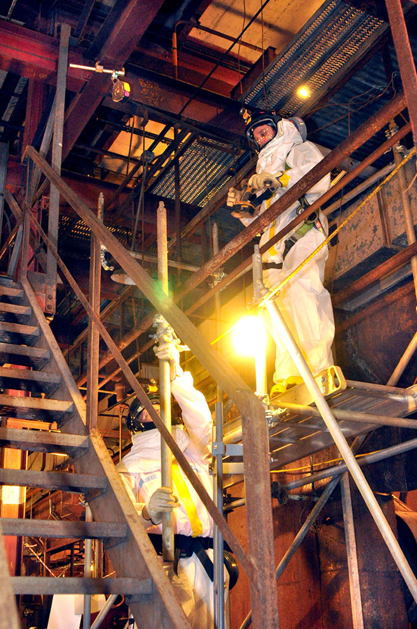 Alliance Scaffolding employees work in Oak Ridge's East Tennessee Technology Park
