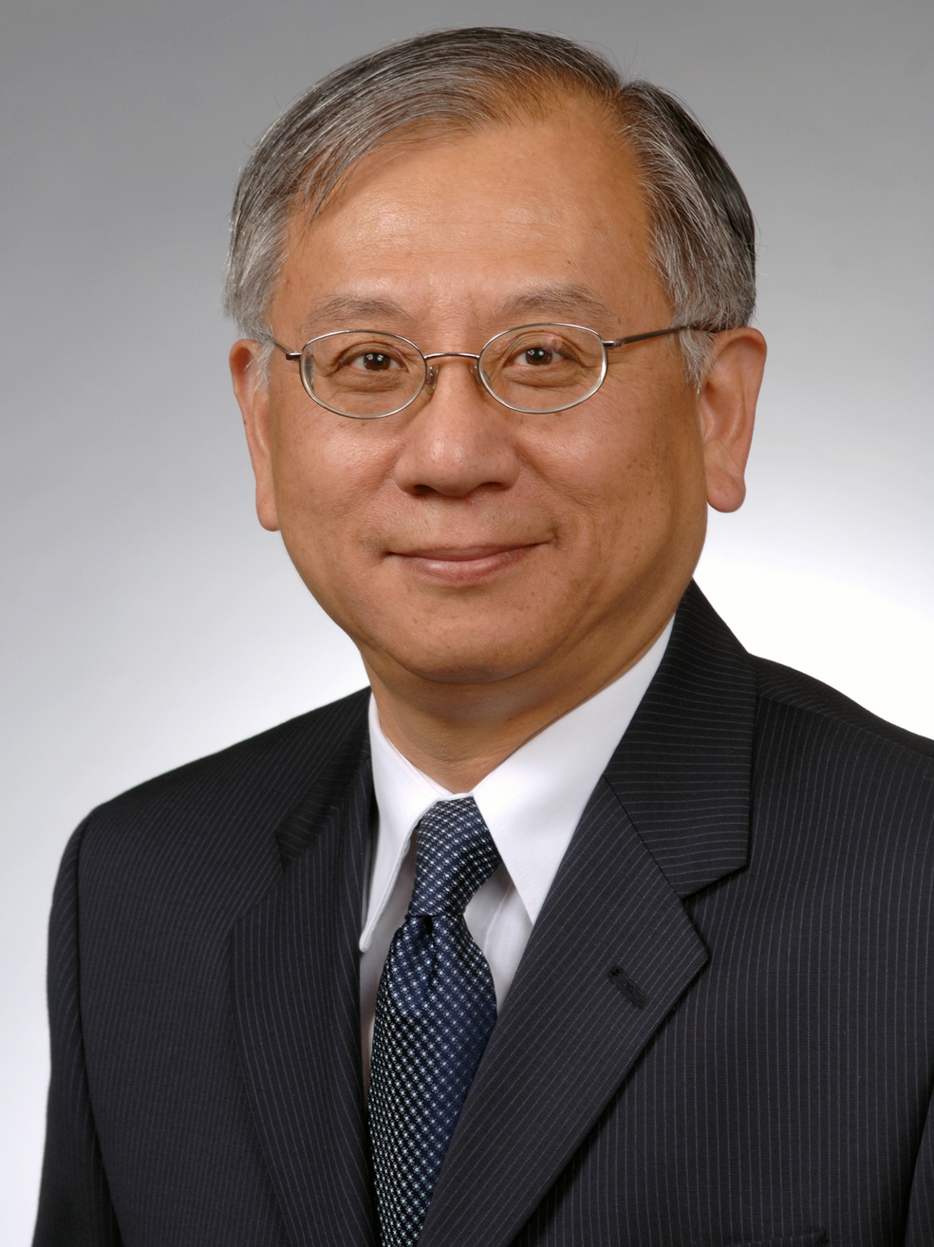 head shot of Felix Wu
