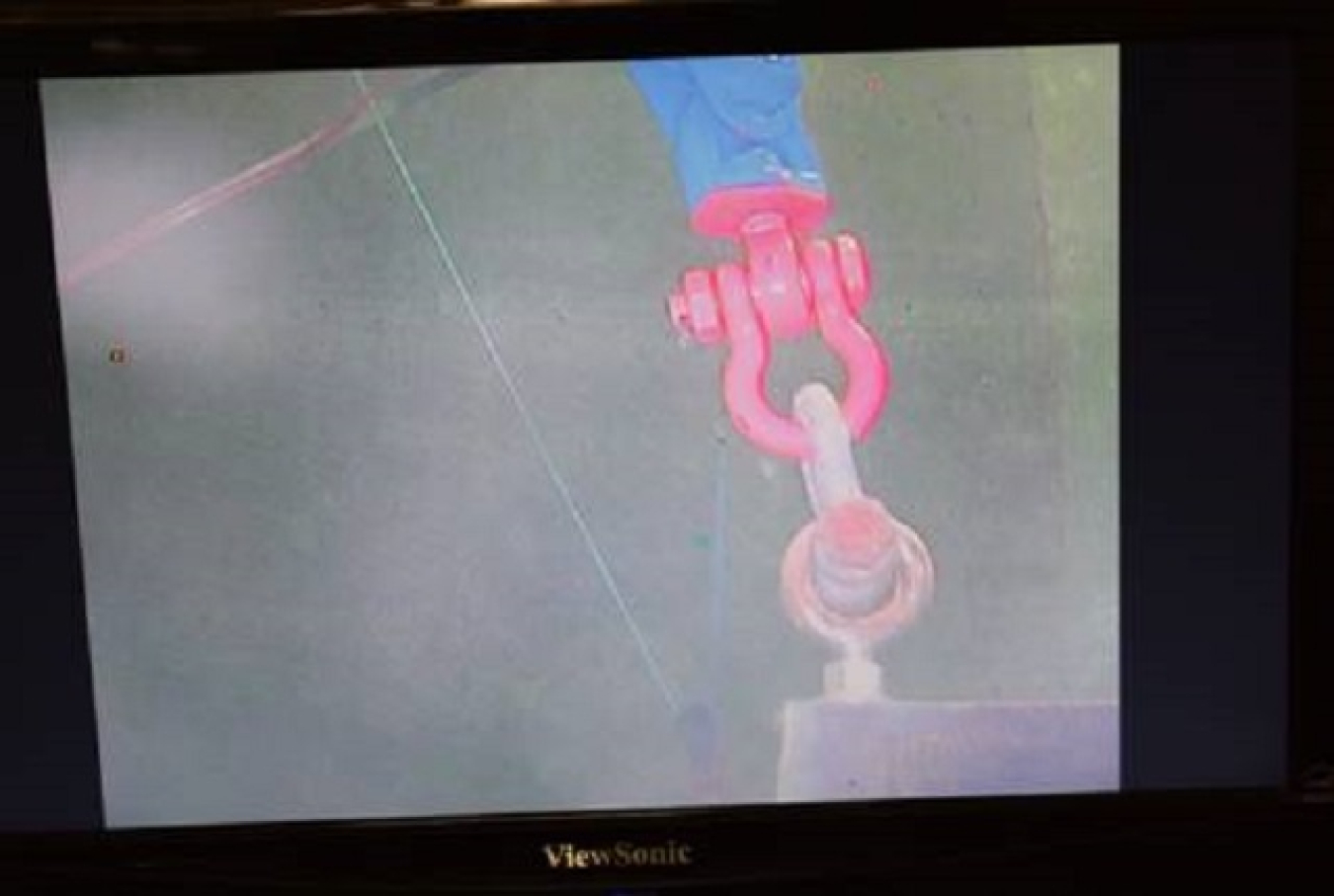 Close up shots of M3 mooring dynamics 