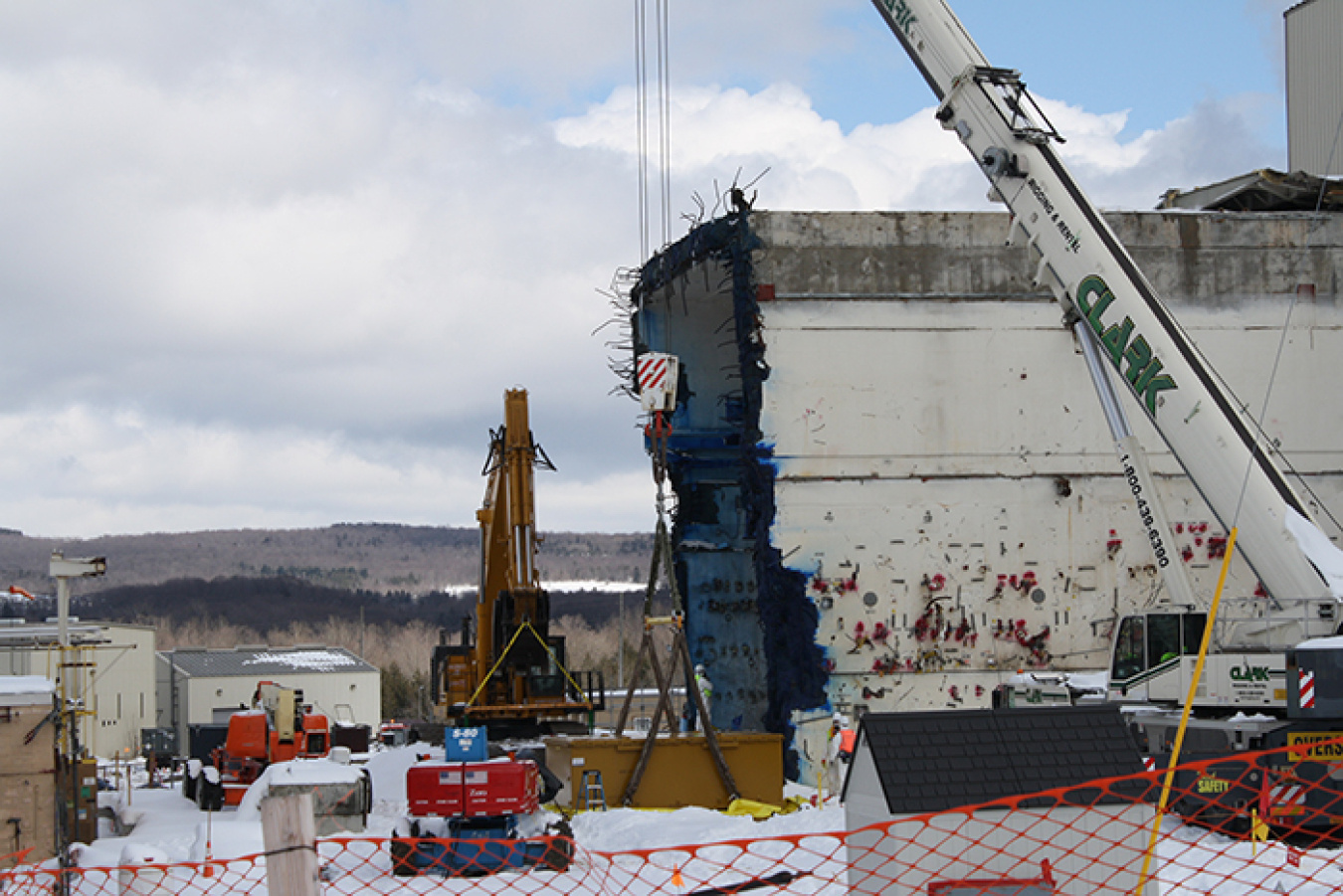 Vitrification in-cell cooler boxed and being transferred to storage hardstand onsite.