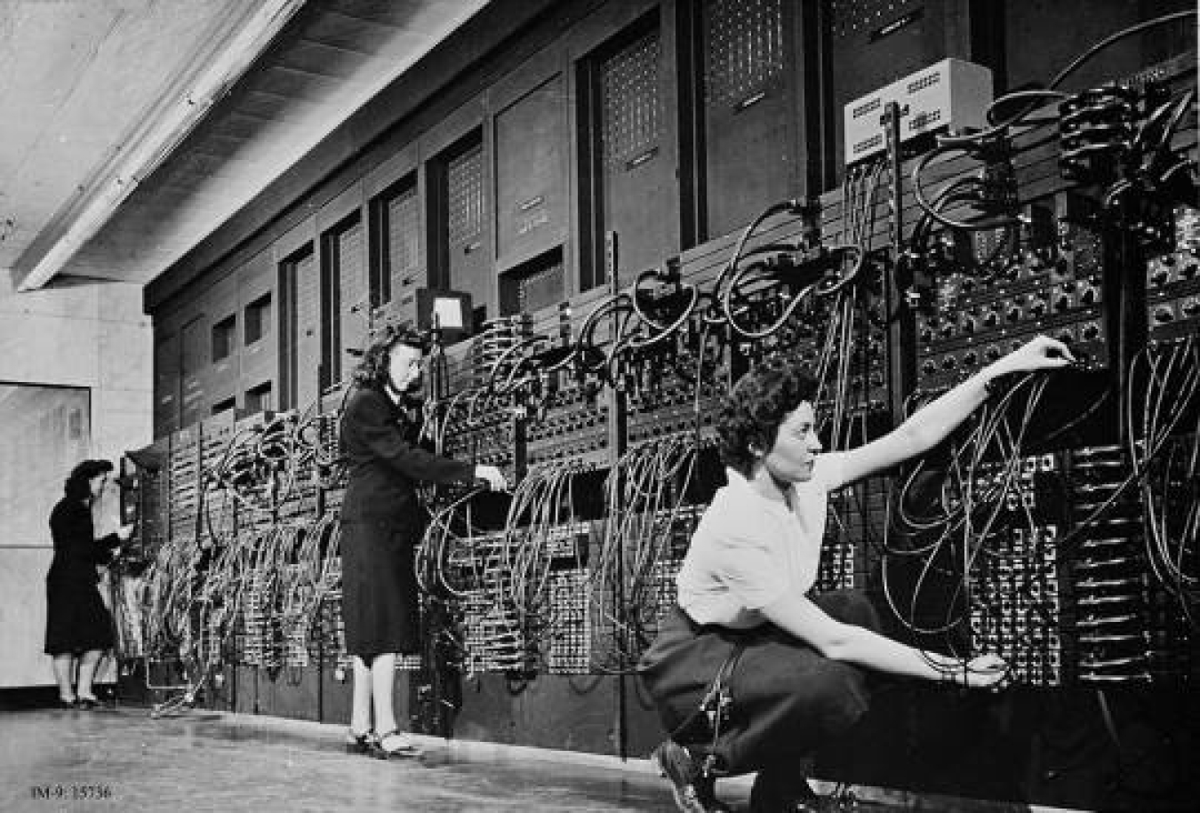 1950s: Women program Los Alamos National Laboratory's Electronic Numerical Integrator and Computer for calculations in early nuclear weapons research.