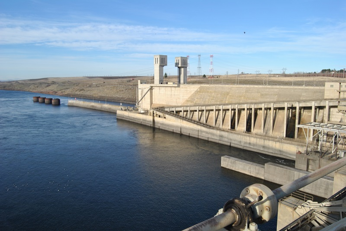 Photo of Ice Harbor Dam in Washington.