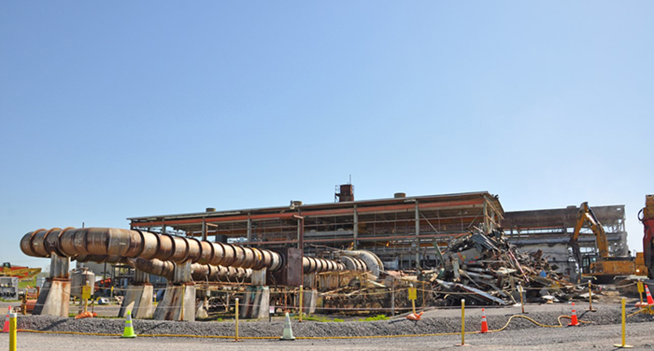 One of the four test loops that were part of Building K-633.