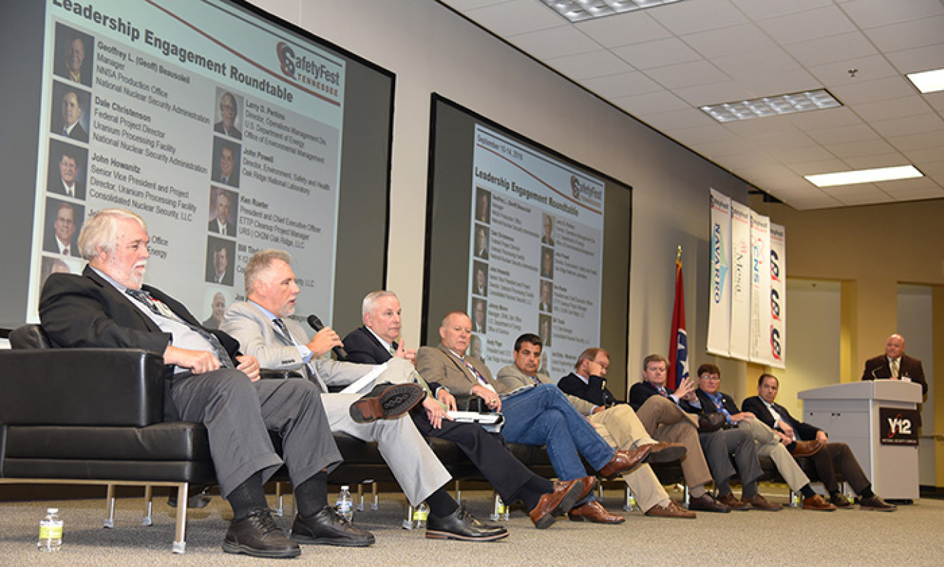 Oak Ridge’s top DOE and contractor senior managers take part in a roundtable discussion on a variety of safety-related topics. URS | CH2M Oak Ridge President and CEO Ken Rueter is pictured second from left, speaking.