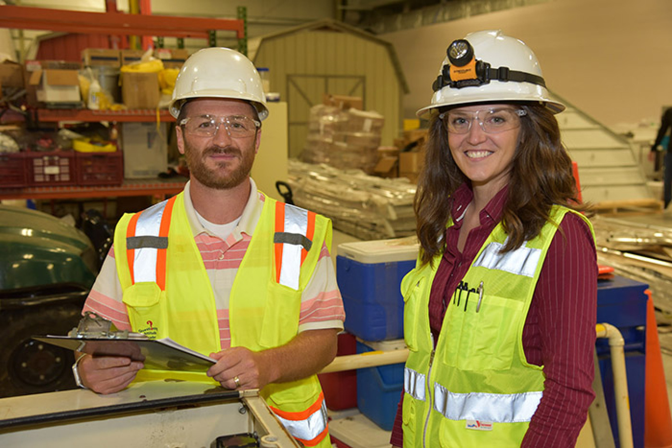URS | CH2M Oak Ridge employees Clint Wolfley and Stephanie Miller were recipients of National Safety Council’s 2018 Rising Stars of Safety award.