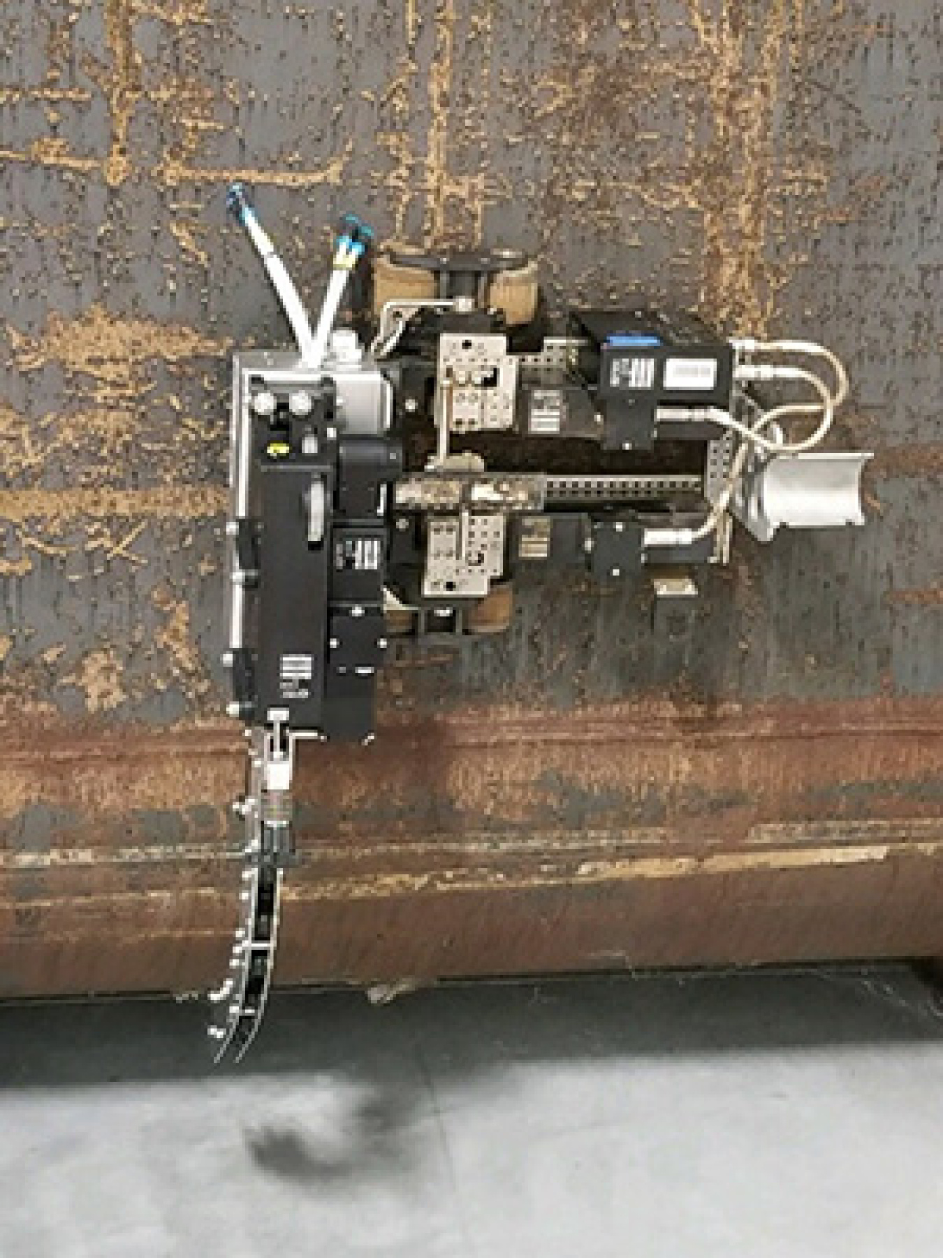 The inspection system designed and constructed by Washington River Protection Solutions subcontractor Adaptive Energy.