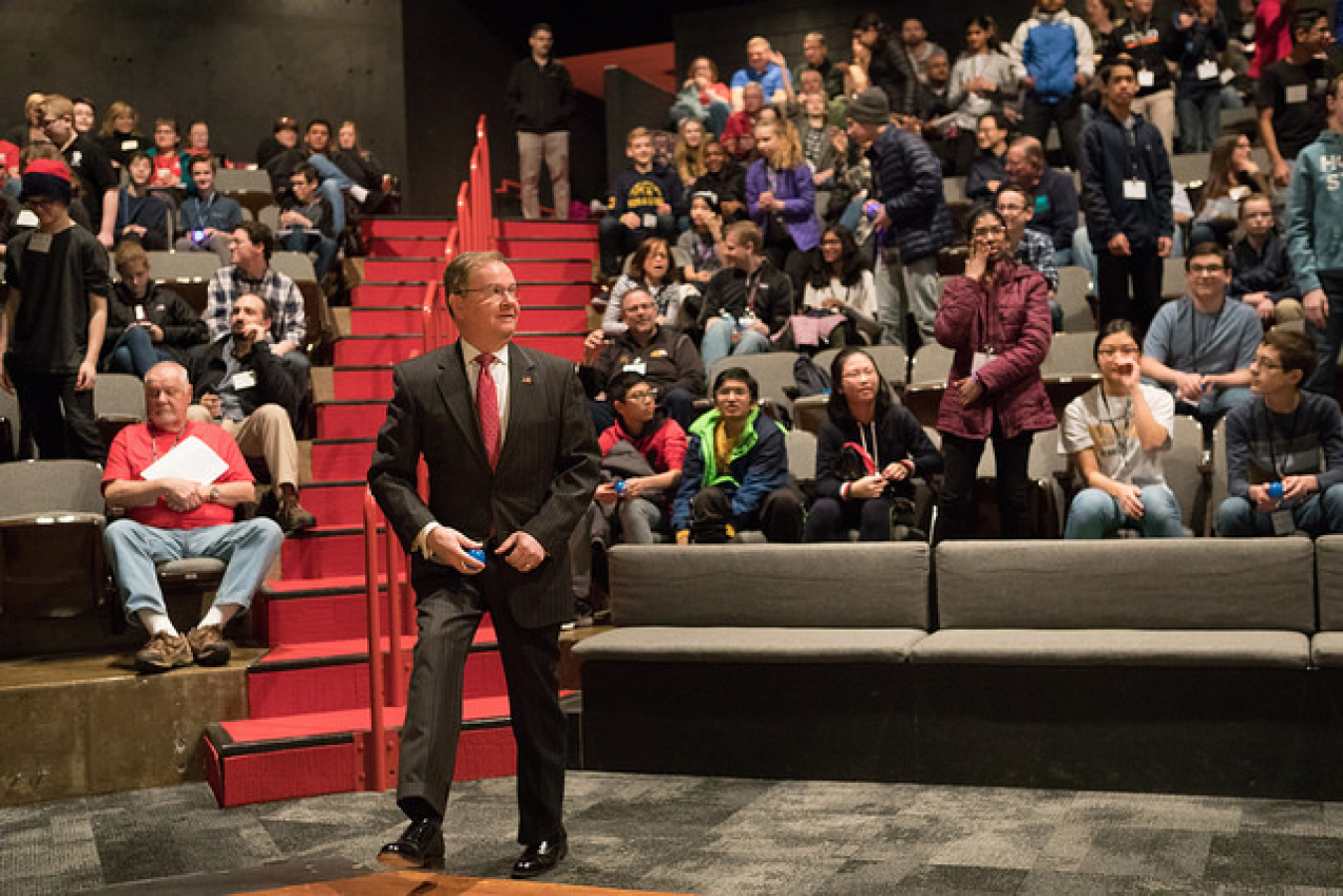 As Assistant Secretary, Steven Winberg is responsible for the management and oversight of FE’s research and development program, encompassing coal, oil, and natural gas, as well as the Office of Petroleum Reserves.