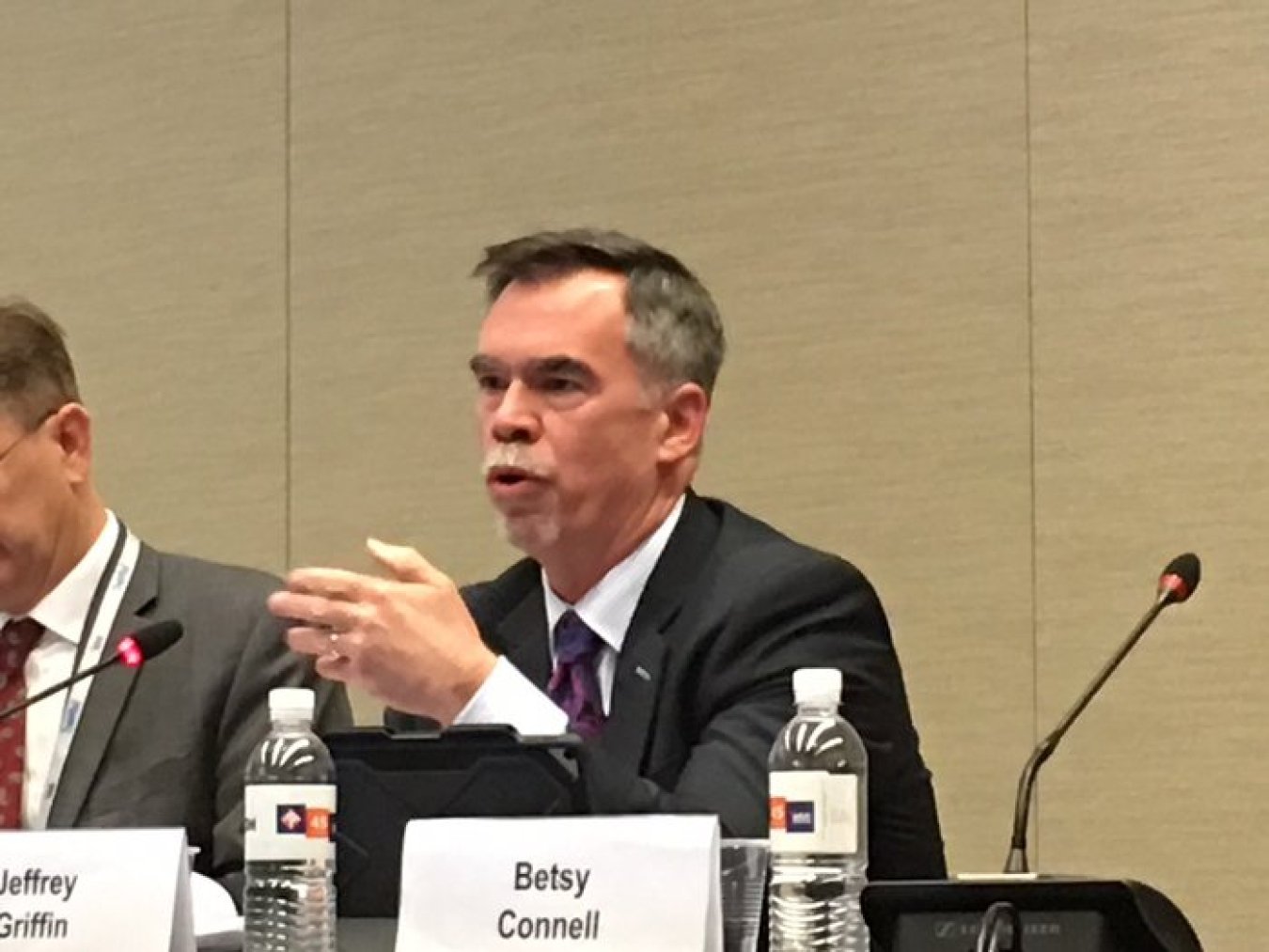 Jeff Griffin, Associate Principal Deputy Assistant Secretary for Field Operations, described improvements in EM processes to evaluate contractor performance and determine award fees.