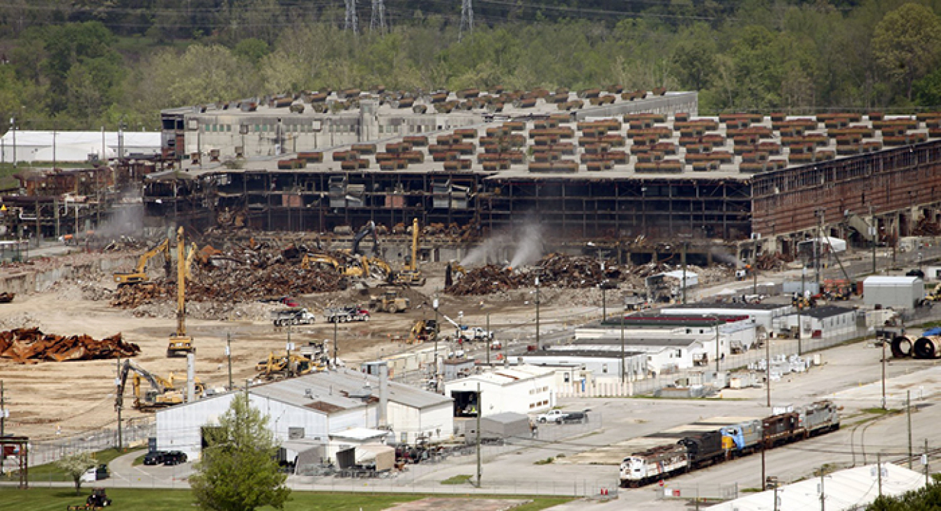 EM's Oak Ridge Site has decommissioned and demolished some of the largest nuclear facilities in the world. Now, employees there are helping train the next generation entering the nuclear field through a new University of Tennessee minor degree.