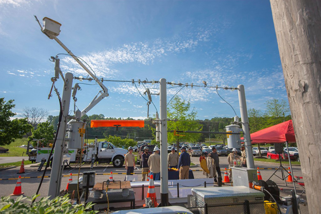 Knoxville Utilities Board provides safety demonstrations involving powerlines at Safety Fest TN.