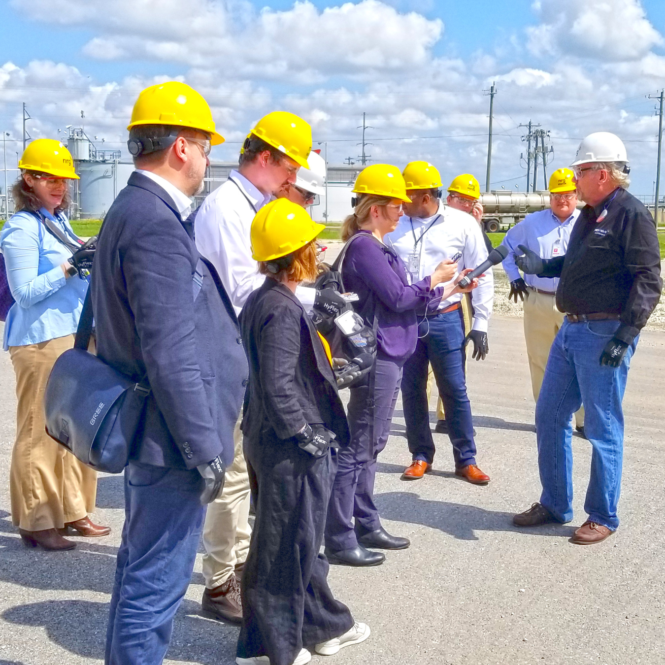 NRG's Petra Nova is the world’s largest carbon capture and storage (CCS) project, were the reporters learned how DOE advances commercial deployment of carbon capture technologies for fossil energy systems via public-private partnerships.