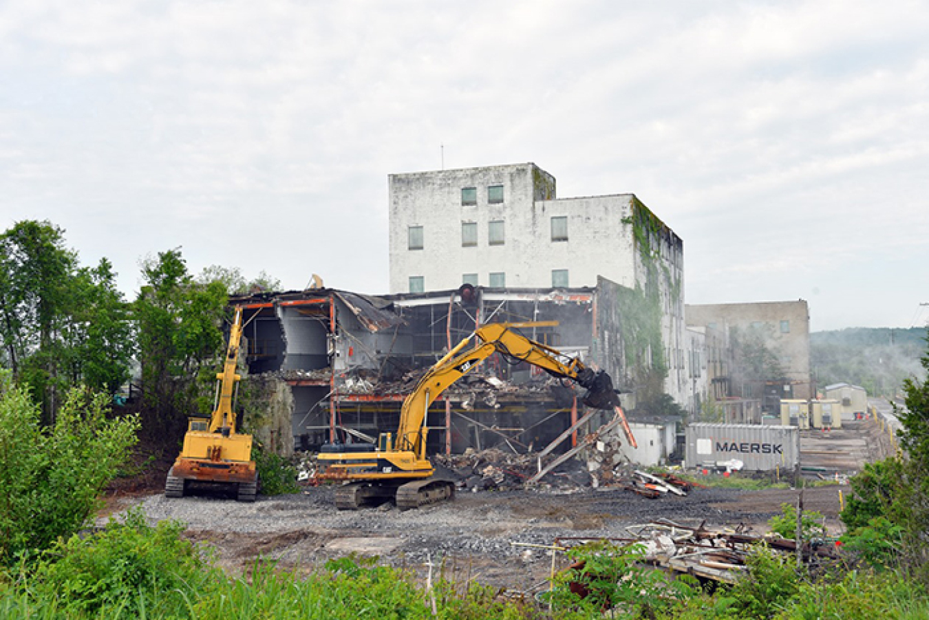 Demolition is underway on K-131, and crews will progress to K-631 next. DOE’s Oak Ridge Office of Environmental Management and cleanup contractor UCOR expect to complete the project this summer.