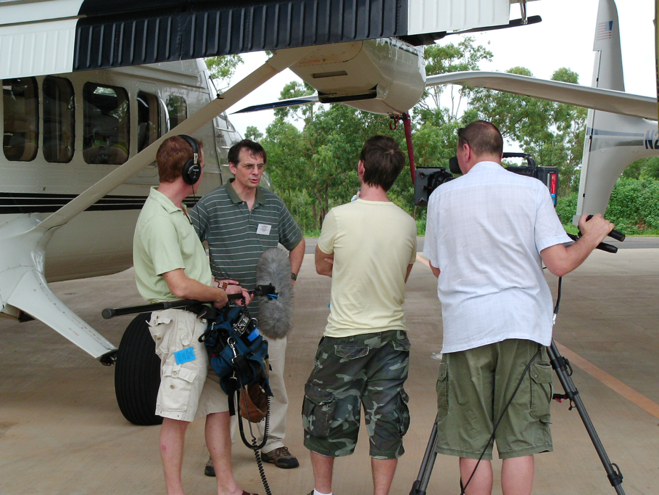 Jim Mather discusses research into tropical clouds with a news crew during a 2006 media day jointly organized by ARM and the Australian Bureau of Meteorology.