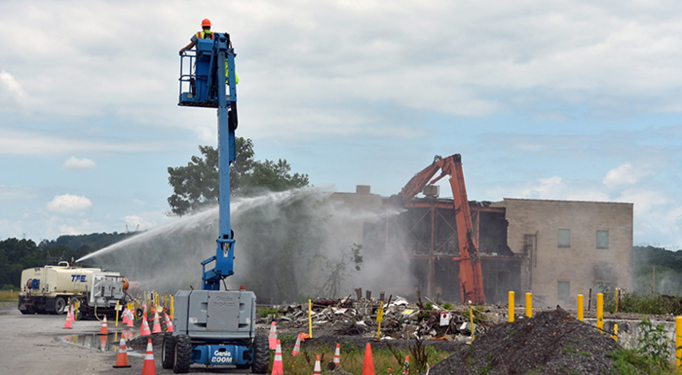 UCOR crews are currently taking down Building K-631 at the East Tennessee Technology Park at the Oak Ridge Site.