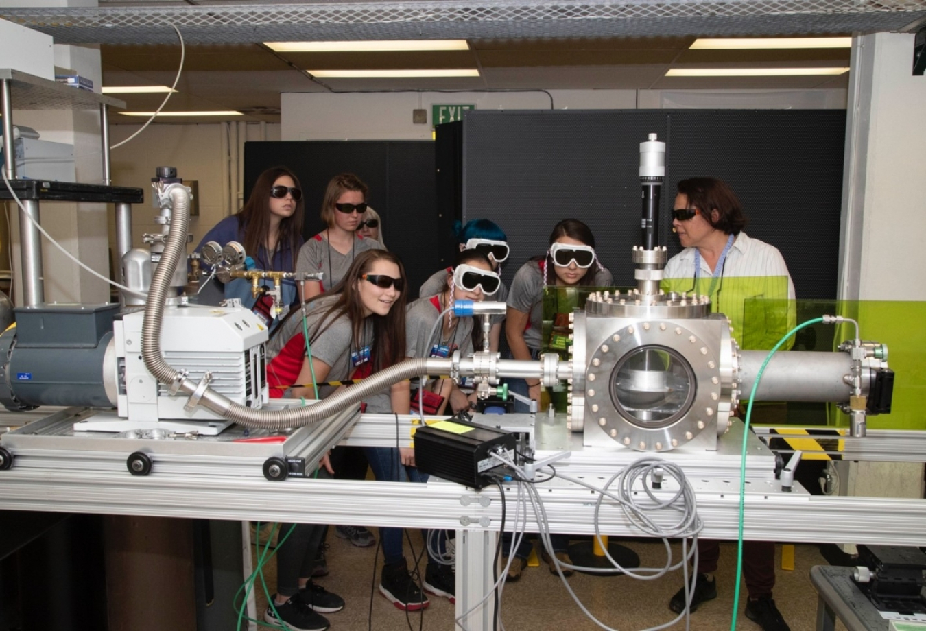 Participants in the LANL Summer Physics Camp for Young Women.